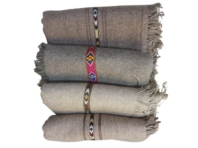 Afghan 100% WOOL SHAWL HANDMADE PATOO SCARF Winter BLANKET WARM PATU Body WRAP  - Image 1 of 4