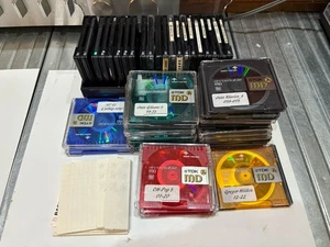 43x Minidisc Mini Disc TDK MD 74 mit Aufbewahrungsbox MiniDiscs - Bild 1 von 4