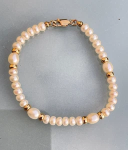 pearl bracelet 14ct gold clasp and spacers - Picture 1 of 6