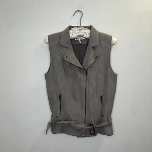 House of Harlow 1960 Wildlederimitat grau Stevie Motorrad Weste mit Gürtel Größe Large - Bild 1 von 3