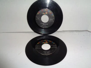 Paul Anka, Lot Of Two 45 RPM Records, 1960's Good Condition - Picture 1 of 3