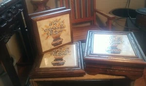 VINTAGE FLORAL WOOD & TILE 3 PIECE SET HOT PLATE, NAPKIN HOLDER & BOX ITALY 1980 - Picture 1 of 24