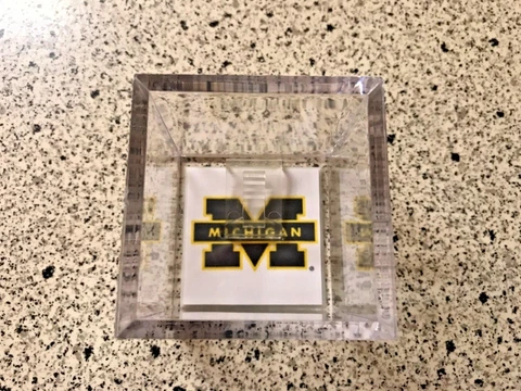 Michigan Wolverines Custom NCAA National Champions Ring Alumni Ring Display Case Cover