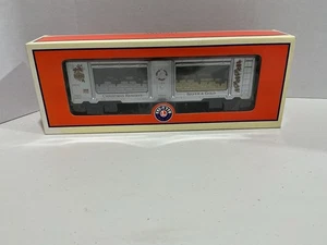 Lionel Silver & Gold Christmas Mint Car 6-29699   NEW in Box - Picture 1 of 8