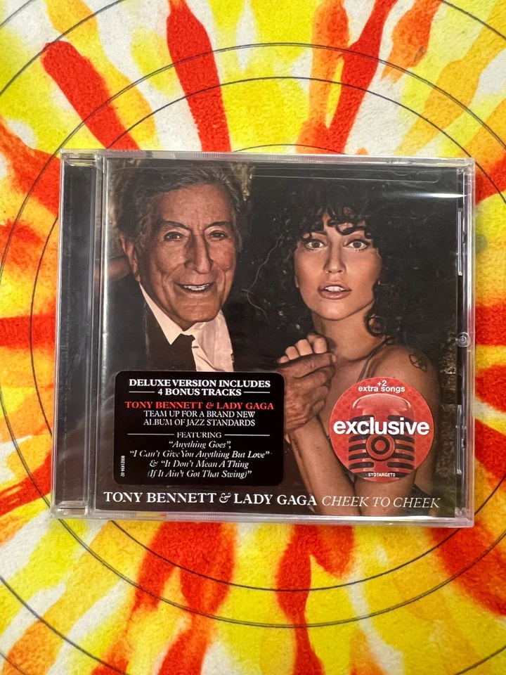 6 Bonus Tracks Lady Gaga and Tony Bennett Cheek to Cheek Target CD 0424