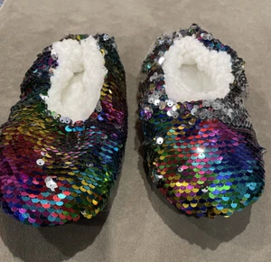 Rainbow Flippable Sequin Plush Slippers Size Girls 3 - Picture 1 of 2