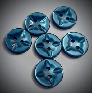 1/2" 2-Hole Teal Star Design Craft/Clothing Buttons - Picture 1 of 4