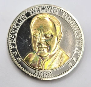 1982 Franklin Delano Roosevelt FDR 100th Anniversary Commemorative Coin - Picture 1 of 5