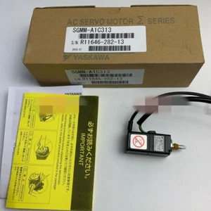 1 Stück Yaskawa AC Servomotor SGMM-A1C313 NEU A1C313 Originalverpackt Expressversand - Bild 1 von 1