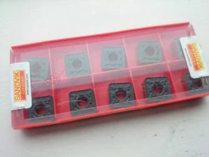 10 Sandvik carbide tips SNMG 15 06 24-PR 4215 ( SNMG150624 150624 SNMG546 546 ) - Picture 1 of 2