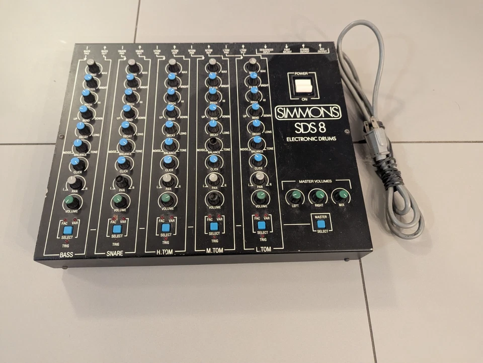Simmons SDS 8 SDS8 Analog Elektronische Drum Machine Synthesizer Modul KOSTENLOSER VERSAND - Bild 1 von 1