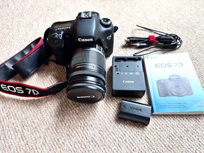 Canon EOS 7D DSLR Camera with EF-S 18-200mm Lens 2500 Shutter Count - Image 1 of 4
