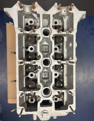 90-96 Mazda 929 Culata Fundición - JE48 101 Foto 1 de 4