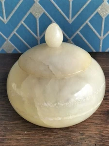 Vintage weiße Jade Alabaster Onyx Marmor durchscheinend Topf mit Deckel orientalisch - Bild 1 von 24