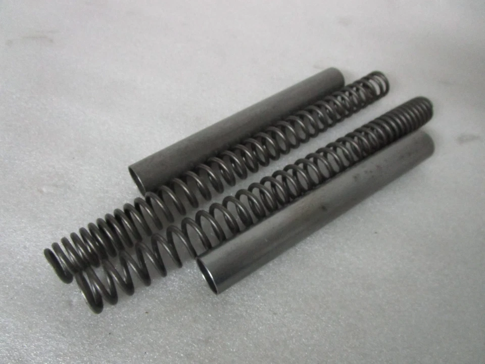 Muelles de horquilla delanteros Honda CRF110F 13-25 OEM Foto 1 de 4