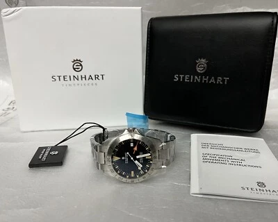 NEW Steinhart Ocean 39 Vintage GMT Automatic Swiss Made Diver watch - Image 1 of 3