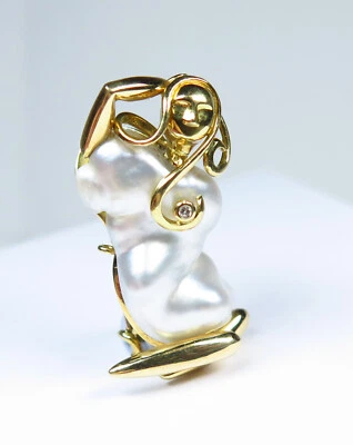 Australian South Sea Keshi Pearl 18k Diamond Brooch - Image 1 of 4