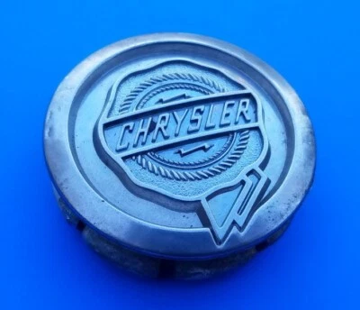 1999-2006 CHRYSLER SEBRING PT CRUISER (1) TAMPA CENTRAL CALOTA RODA FABRICANTE DE EQUIPAMENTO ORIGINAL - Imagem 1 de 4