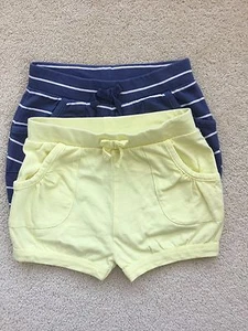TU Lot Of 2 Girls Cotton Jersey Shorts Age 1-1.5years - Picture 1 of 2