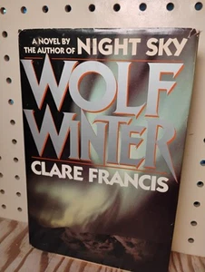 CLARE FRANCIS WOLF WINTER - Foto 1 di 4