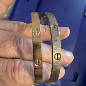 2 Stück 18k GP Gold Armreif Armbänder Scharnier offen - Bild 1 von 10
