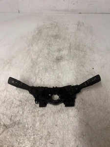 TOYOTA COROLLA 2003-2007 INTERRUTTORE COMANDO INDICATORE TERGICRISTALLO STELO 17F744 - Foto 1 di 11
