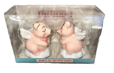 Nuevo Juego de Coctelera de Sal y Pimienta Cerdo Cielo Cerdos con Alas Cerámica Magnética Foto 1 de 4