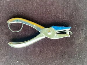 Vintage Mc GILL GEM Single Hole Punch Marengo Ill. Made in USA w paper holder - Picture 1 of 6