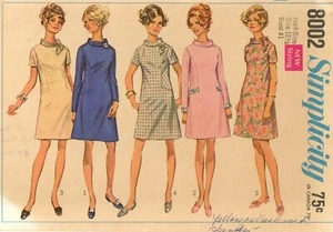 Vestido Simplicity 8002 con Costura Frontal Interés, Sesgado Cuello Redondo Talla 18.5 COMPLETO - Imagen 1 de 5