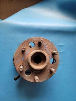 95 96 97 98 99 CHEVY 1500 PICKUP BUJE DERECHO DELANTERO 4X4 157682 Foto 1 de 2