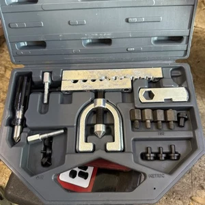 MAC TOOLS FT501 COMBINATION FLARING TOOL - Photo 1/4