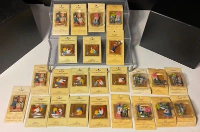 RARO 1983 Concord Miniatures Lote 24 Prateleiras de Placa Esculpida em Madeira Poli LEIA - Imagem 1 de 4