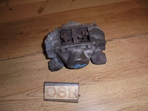 SAAB 93 2001 2.2 TiD OFFSIDE DRIVER SIDE REAR BRAKE CALIPER - Picture 1 of 6