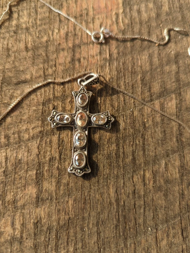 Collar y cadena de piedras preciosas vintage de plata esterlina son ligeramente amarillas Foto 1 de 4