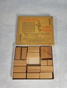 RARE Vintage 1927 Ching-Foo Klotski Wood Sliding Puzzle Complete - Picture 1 of 4