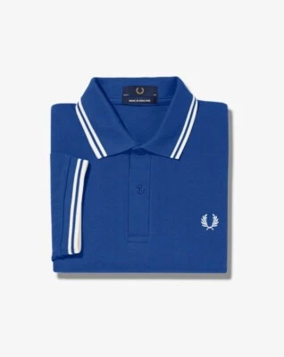 Camisa Polo Fred Perry M12 - Azul Real/Blanco - Talla 42" - Precio de venta sugerido por el fabricante - 120,00 USD NUEVA EN CAJA Foto 1 de 3