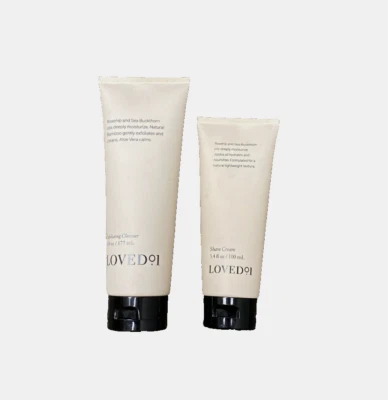 Limpiador exfoliante love 01 6 oz y crema de afeitar 3,4 fl oz Foto 1 de 2