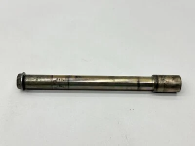 Yamaha YZFR6 2009 eje de rueda delantera eje tuerca eje 2C0-25181-00-00 OEM YZF R6 Foto 1 de 3