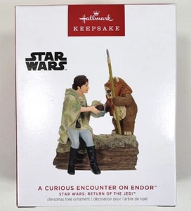 2023 Hallmark Keepsake Star Wars A Curious Encounter On Endor Ornament NIB - Bild 1 von 8