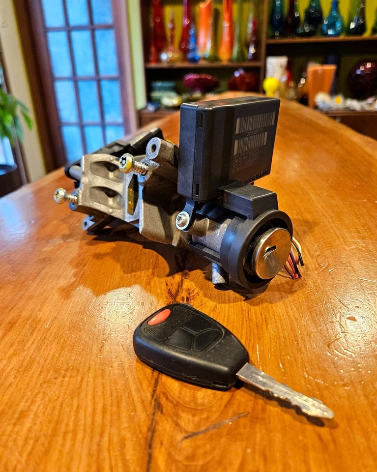 Llave inmovilizadora interruptor de encendido calibre Patriot Jeep Compass 07-11 OEM Foto 1 de 4