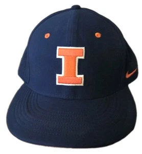 ILLINOIS FIGHTING ILLINI NIKE TRUE FITTED HAT CHIEF UNDERBILL 7 1/2 VERY RARE - Picture 1 of 4