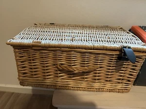 Basket ( Hamper) Display Case Box Empty - Picture 1 of 5