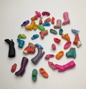 Vintage Polly Pocket Bundle Lot SINGLE Shoes Only NO MATES Replacement Pieces - Picture 1 of 4