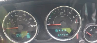 Jeep Wrangler 2016 equipo original velocímetro calibre grupo 82 k millas Foto 1 de 4