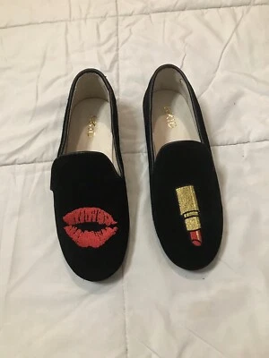 AKID Marlow Red lipstick & Red Lips black flat shoes size 3 young.NWOT - Image 1 of 4