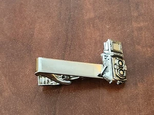 Vintage Rollei Kamera Krawattenklammer - Bild 1 von 2