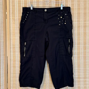 Style & Co Damen 16 Hosen Cargo Caprihose schwarz verziert Whimsigoth Streetwear - Bild 1 von 10