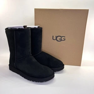 UGG Classic Short II Lammfellstiefel Größe 8 schwarz Treadlite Sohle Winterstiefel - Bild 1 von 18