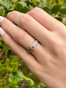 Valerie Fairchild 14k White Gold Champagne Diamond Band Size 6 RG4499 - Picture 1 of 5