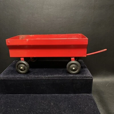 Caja lateral acampanada de acero internacional Toy Ertl Case IH vagón granja escala 1:16 Foto 1 de 4